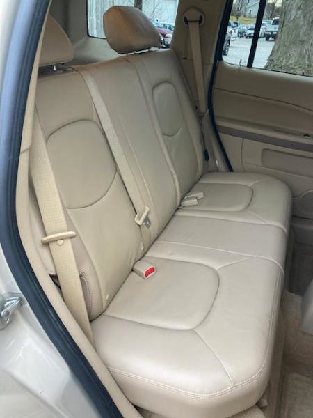 Used 2009 Chevrolet HHR LT w/ LT Preferred Equipment Group image 33