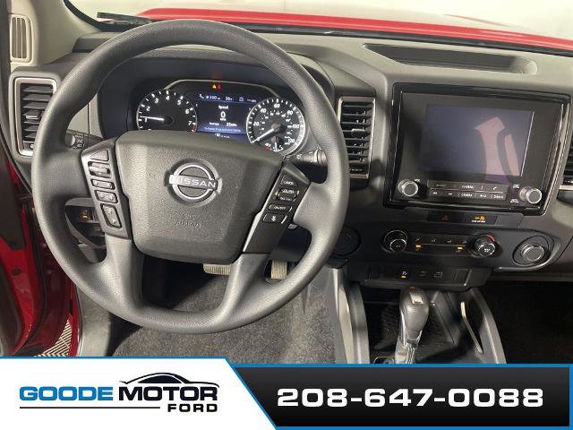Used 2022 Nissan Frontier SV w/ Technology Package image 11