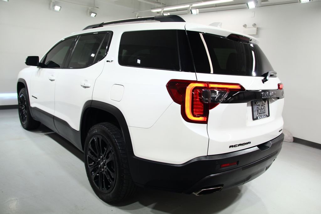 Used 2022 GMC Acadia SLT w/ Elevation Edition image 15