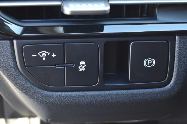 New 2027 Kia Sportage LX FWD image 21