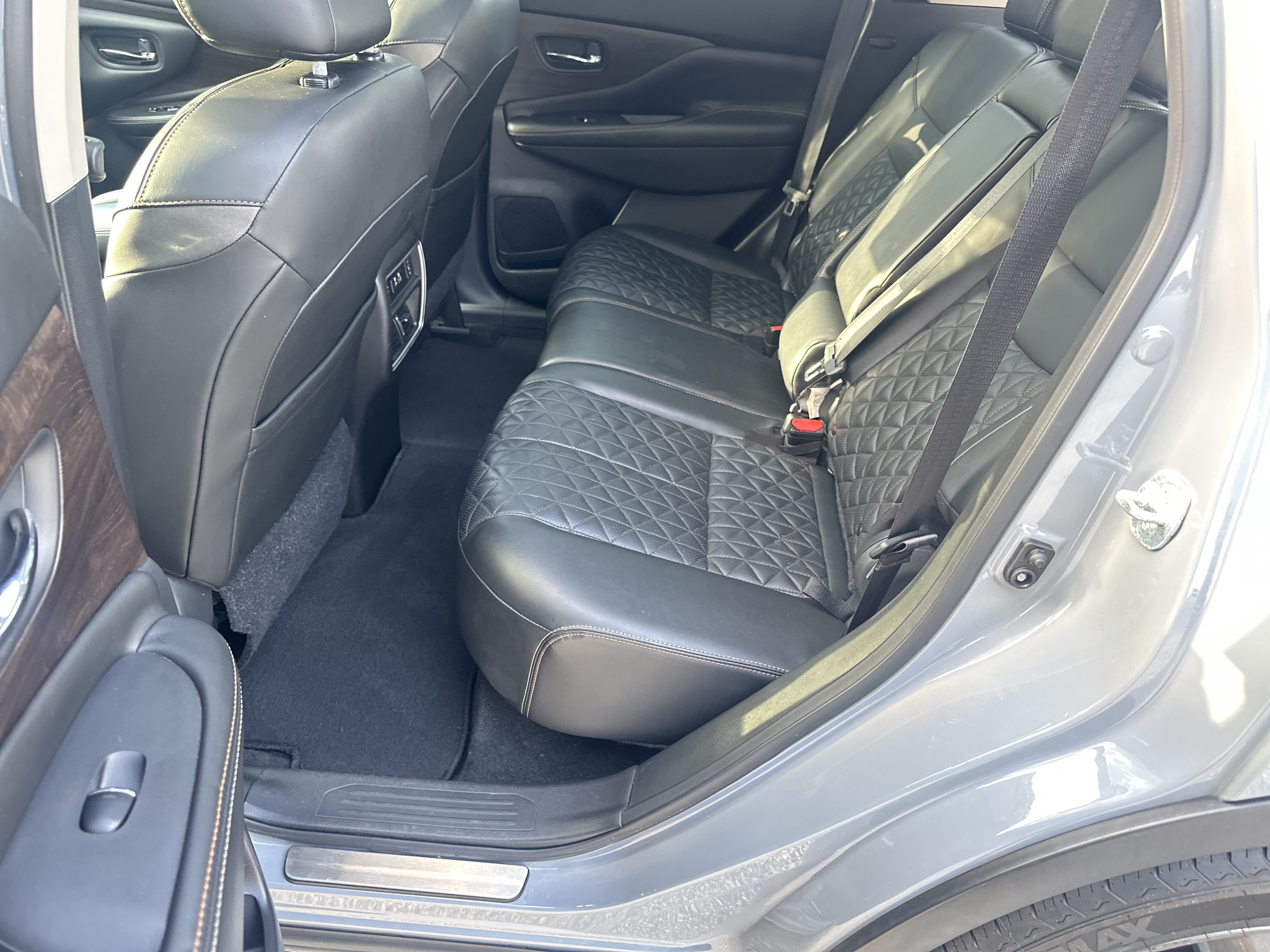Used 2023 Nissan Murano Platinum w/ Cargo Package FWD image 20