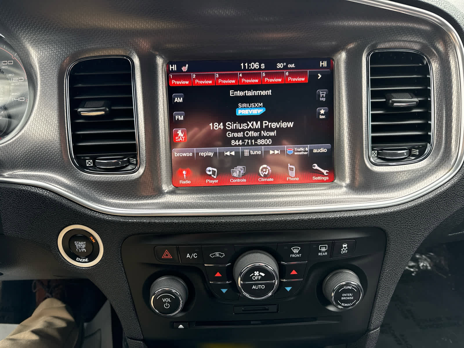 Used 2014 Dodge Charger SXT image 20