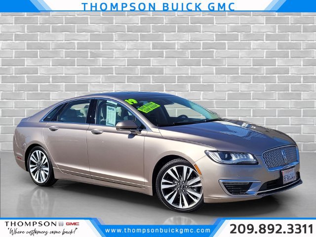 Used 2019 Lincoln MKZ Reserve FWD image 1