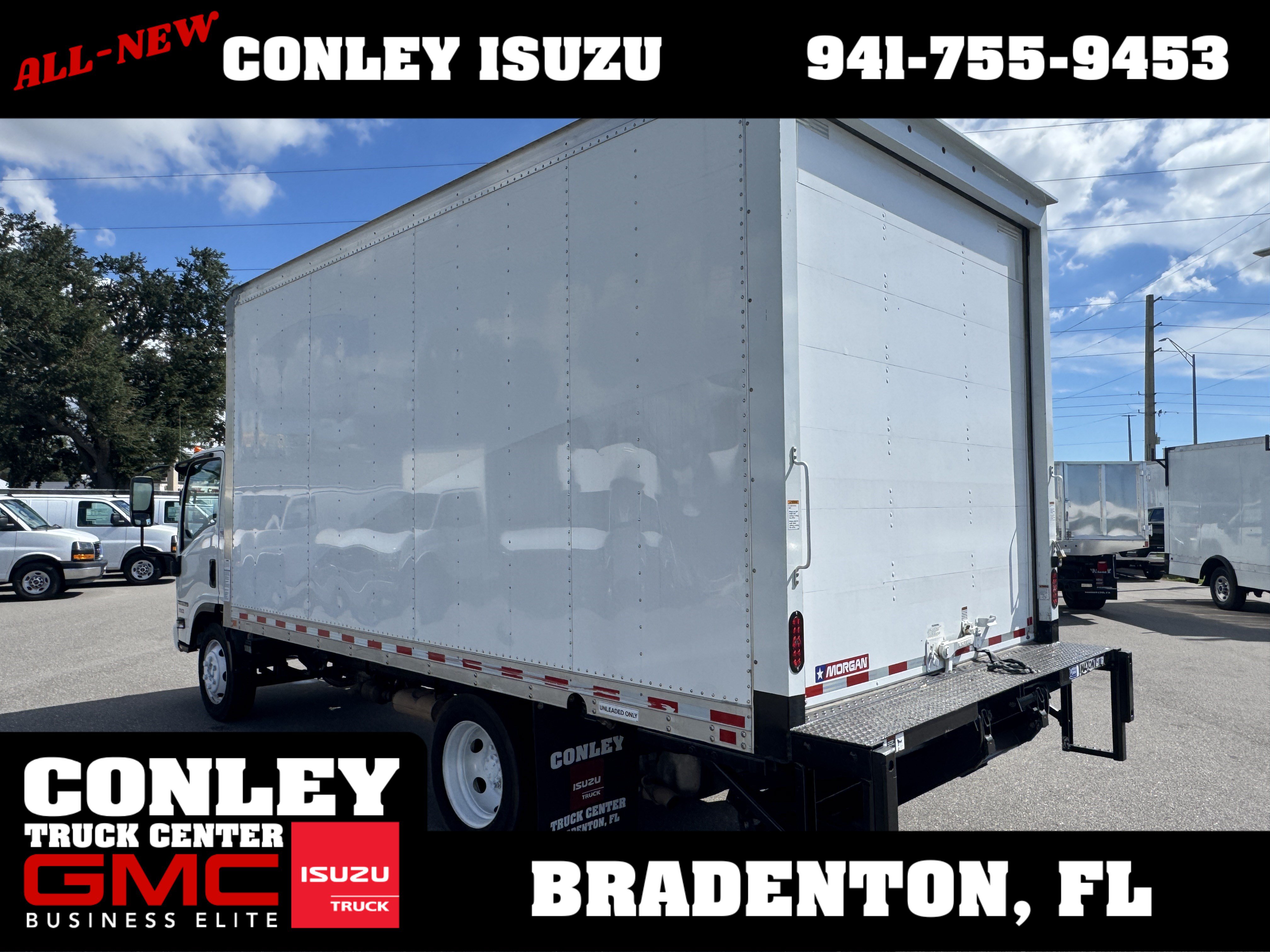 Used 2024 Isuzu NPR RWD image 7