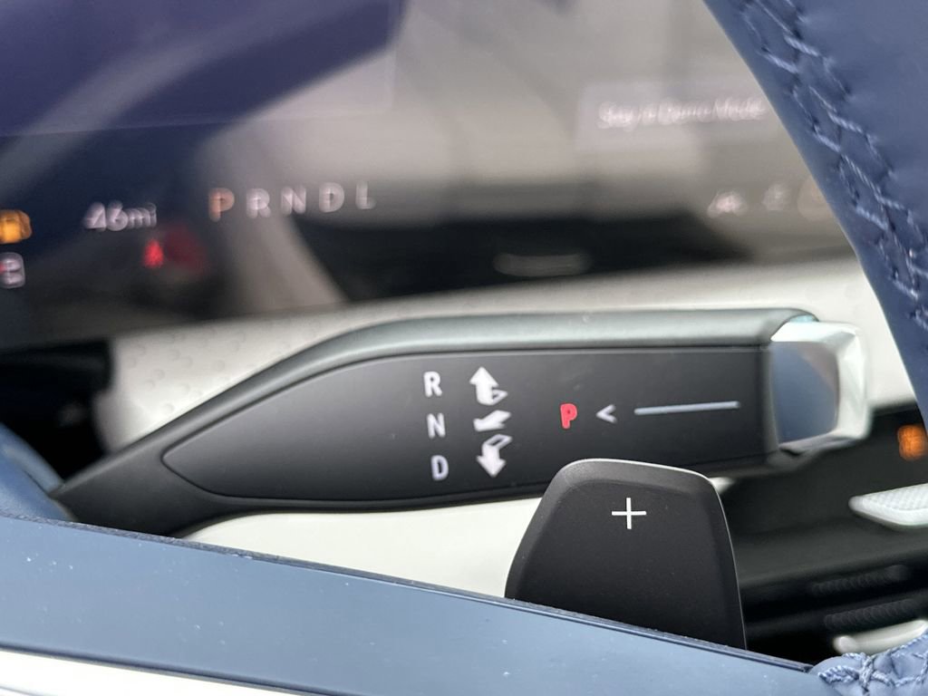 New 2026 Buick Enclave Avenir image 23