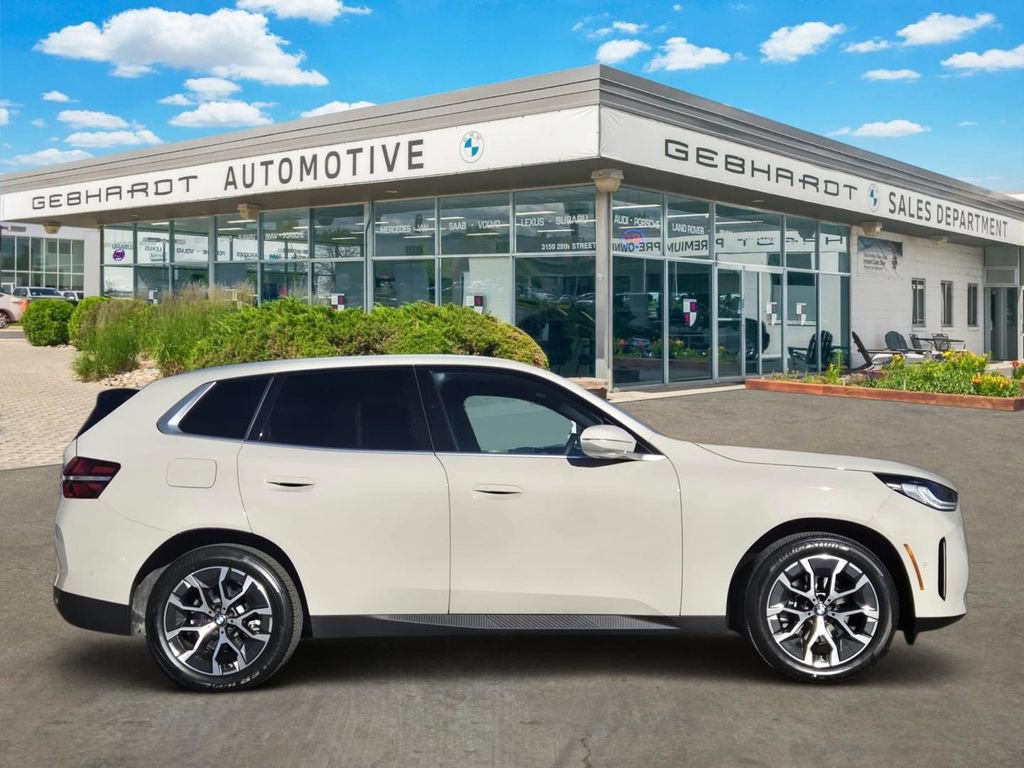 Certified 2025 BMW X3 xDrive30i w/ Convenience Package image 4