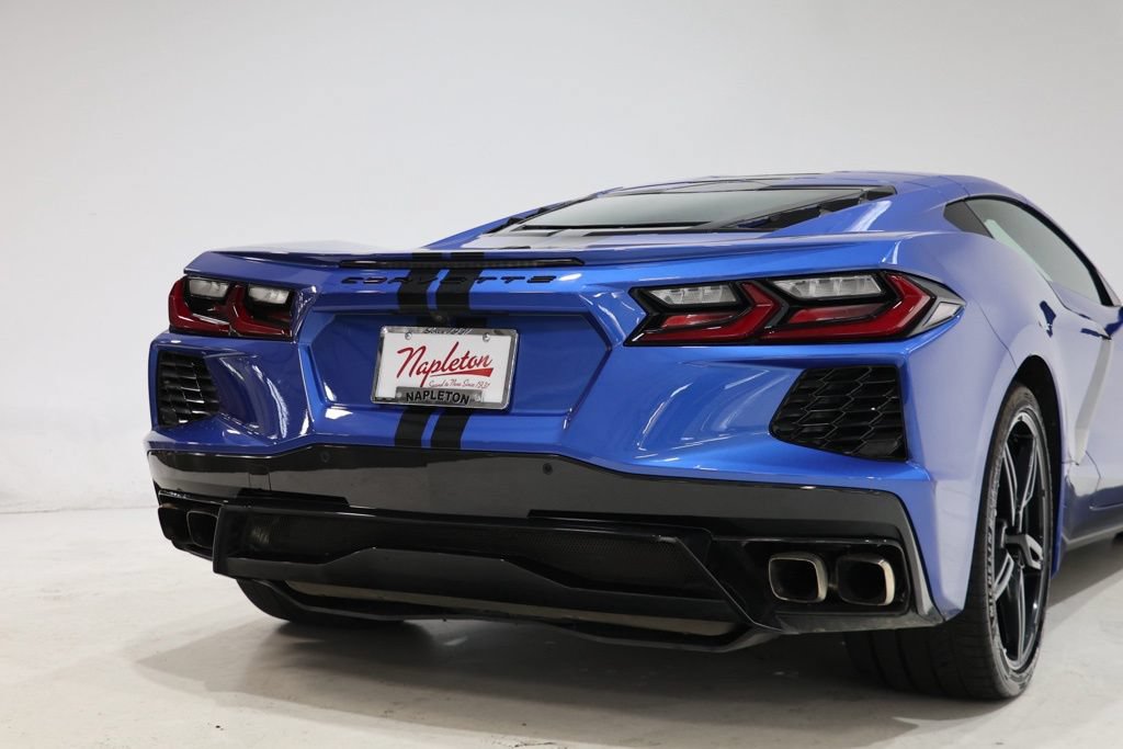 Used 2020 Chevrolet Corvette Stingray Coupe RWD image 9