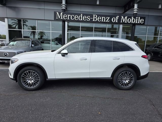 New 2026 Mercedes-Benz GLC 300 image 1