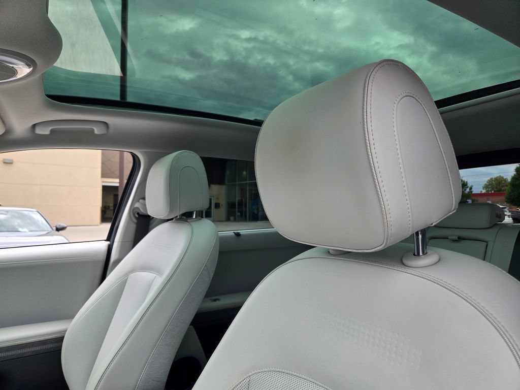Certified 2023 Hyundai Ioniq 5 Limited AWD/4WD image 35