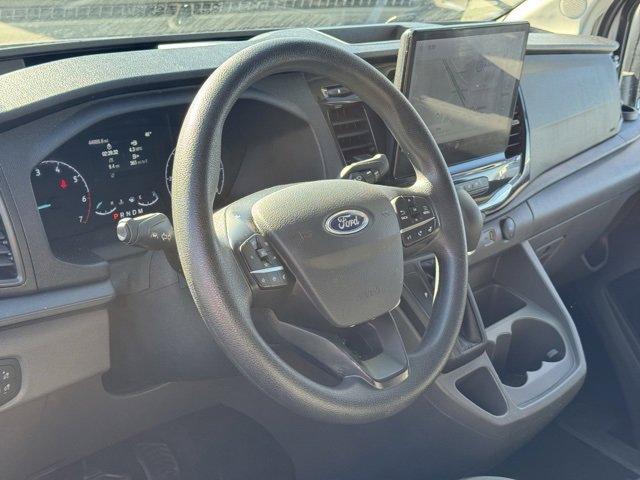 Used 2023 Ford Transit 350 XLT image 19
