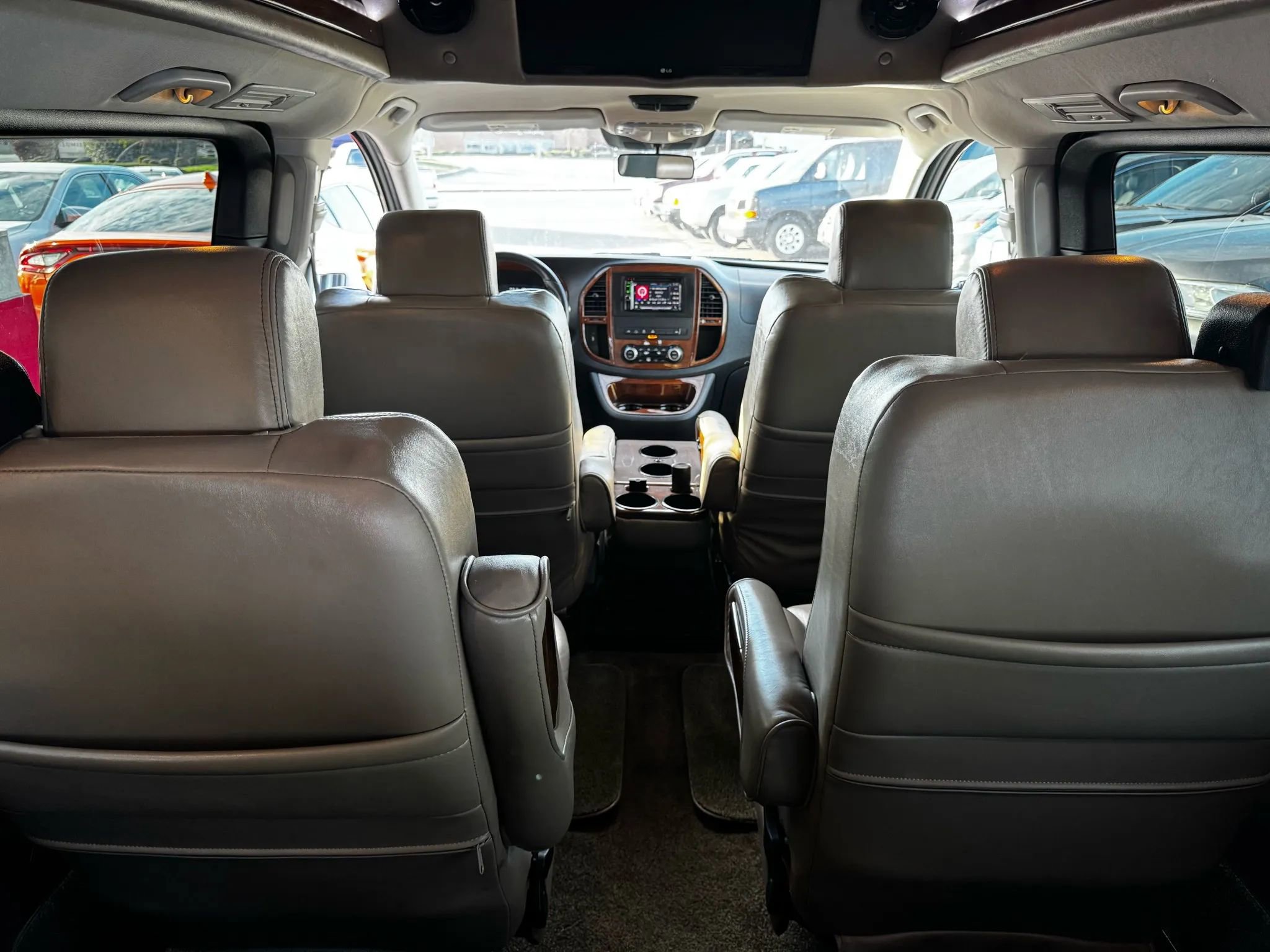 Used 2017 Mercedes-Benz Metris Passenger image 57
