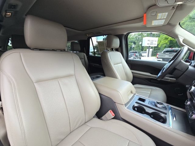 Used 2020 Ford Expedition XLT w/ Equipment Group 202A RWD image 22