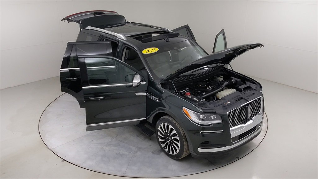 Used 2023 Lincoln Navigator Black Label image 51