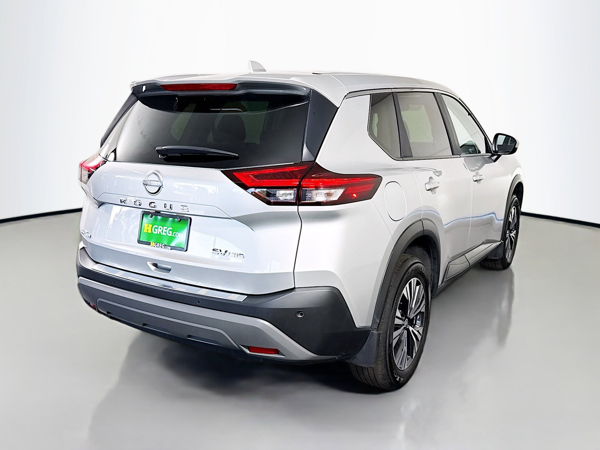 Used 2023 Nissan Rogue SV image 10