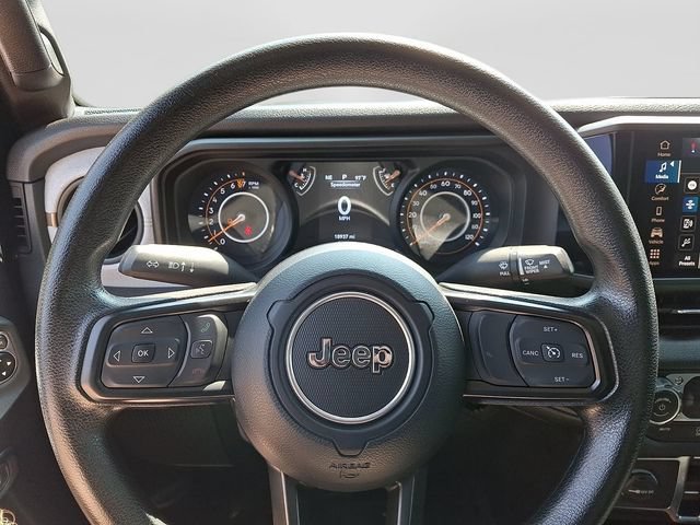 Used 2024 Jeep Gladiator Sport AWD/4WD image 23