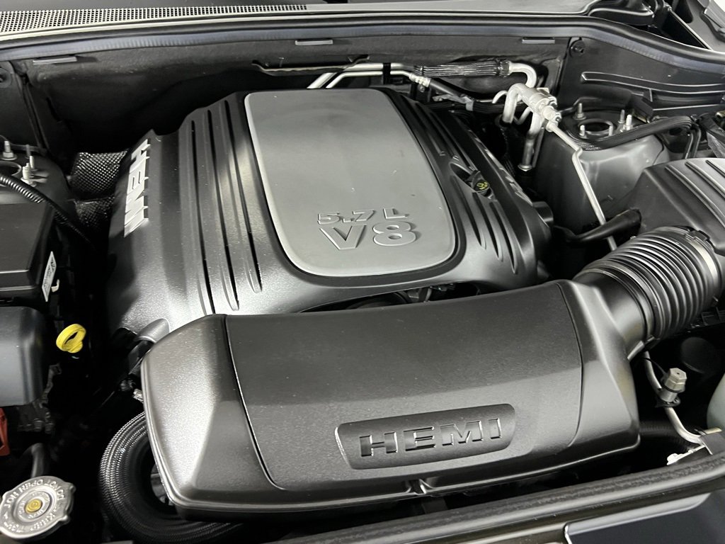 Used 2022 Dodge Durango R/T w/ Blacktop Package image 38