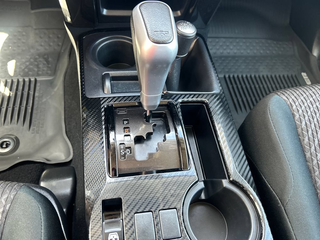 Certified 2019 Toyota 4Runner TRD Off-Road AWD/4WD image 28