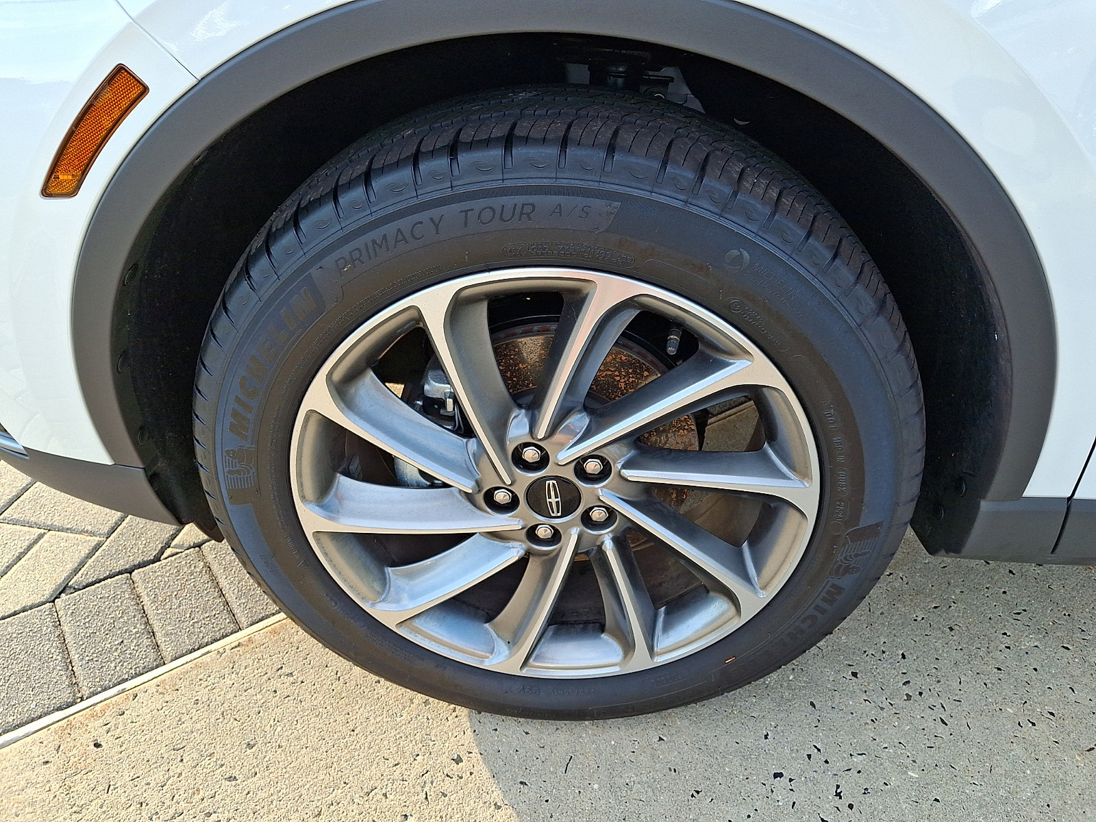 Used 2026 Lincoln Corsair Premiere AWD/4WD image 6