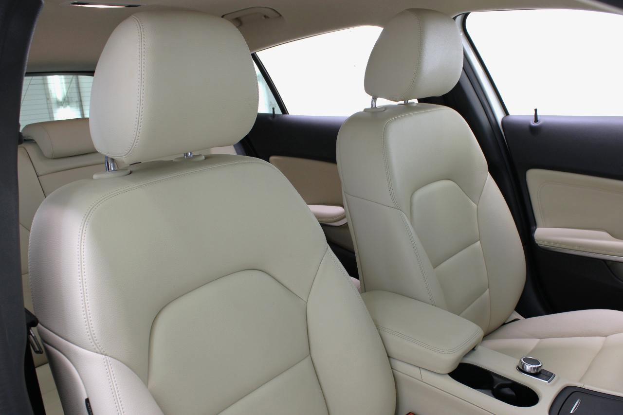Used 2015 Mercedes-Benz GLA 250 image 46