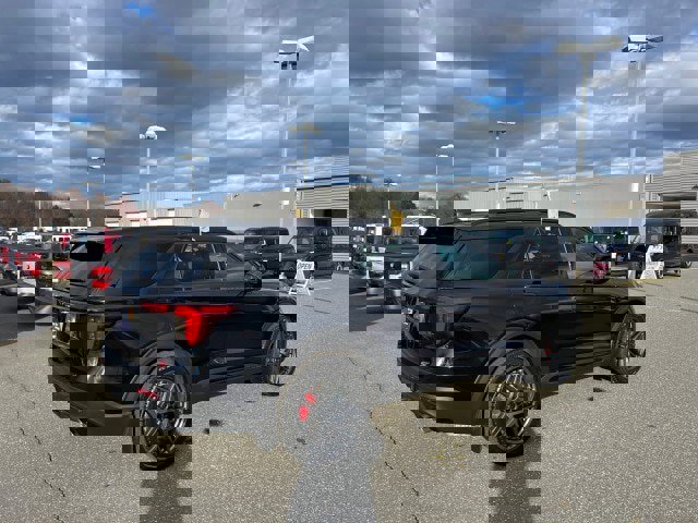 Certified 2025 Ford Explorer ST image 4