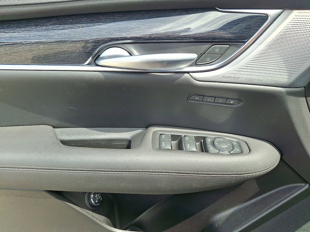 Used 2023 Cadillac XT5 Premium Luxury w/ Technology Package image 18