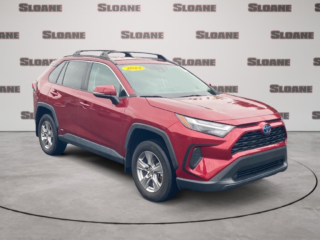 Used 2024 Toyota RAV4 XLE AWD/4WD image 7
