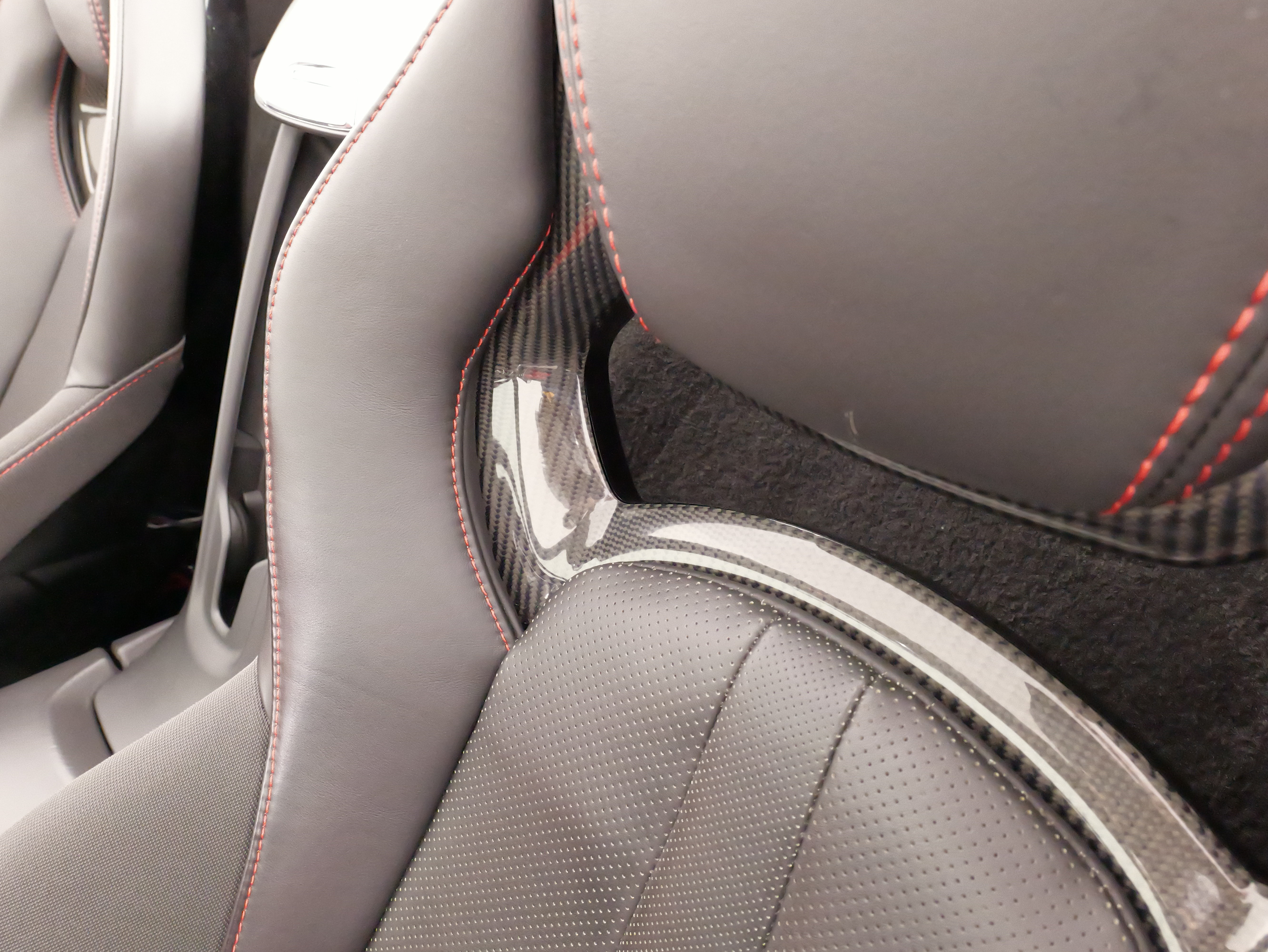 Used 2020 Chevrolet Corvette Stingray Premium Conv w/ 3LT Preferred Equipment Group RWD image 35