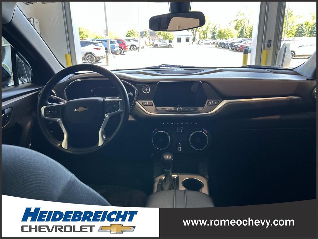 Certified 2020 Chevrolet Blazer L FWD image 16