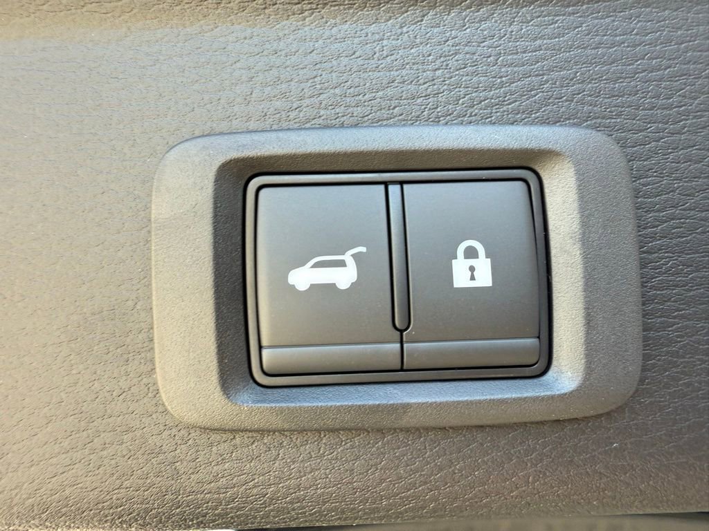 New 2025 Mitsubishi Outlander SEL image 29