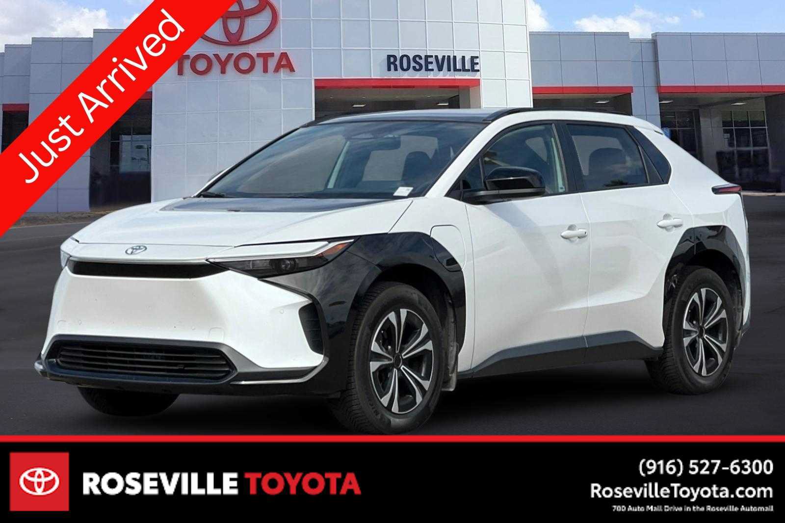 Used 2023 Toyota bZ4X AWD w/ Weather Package image 1