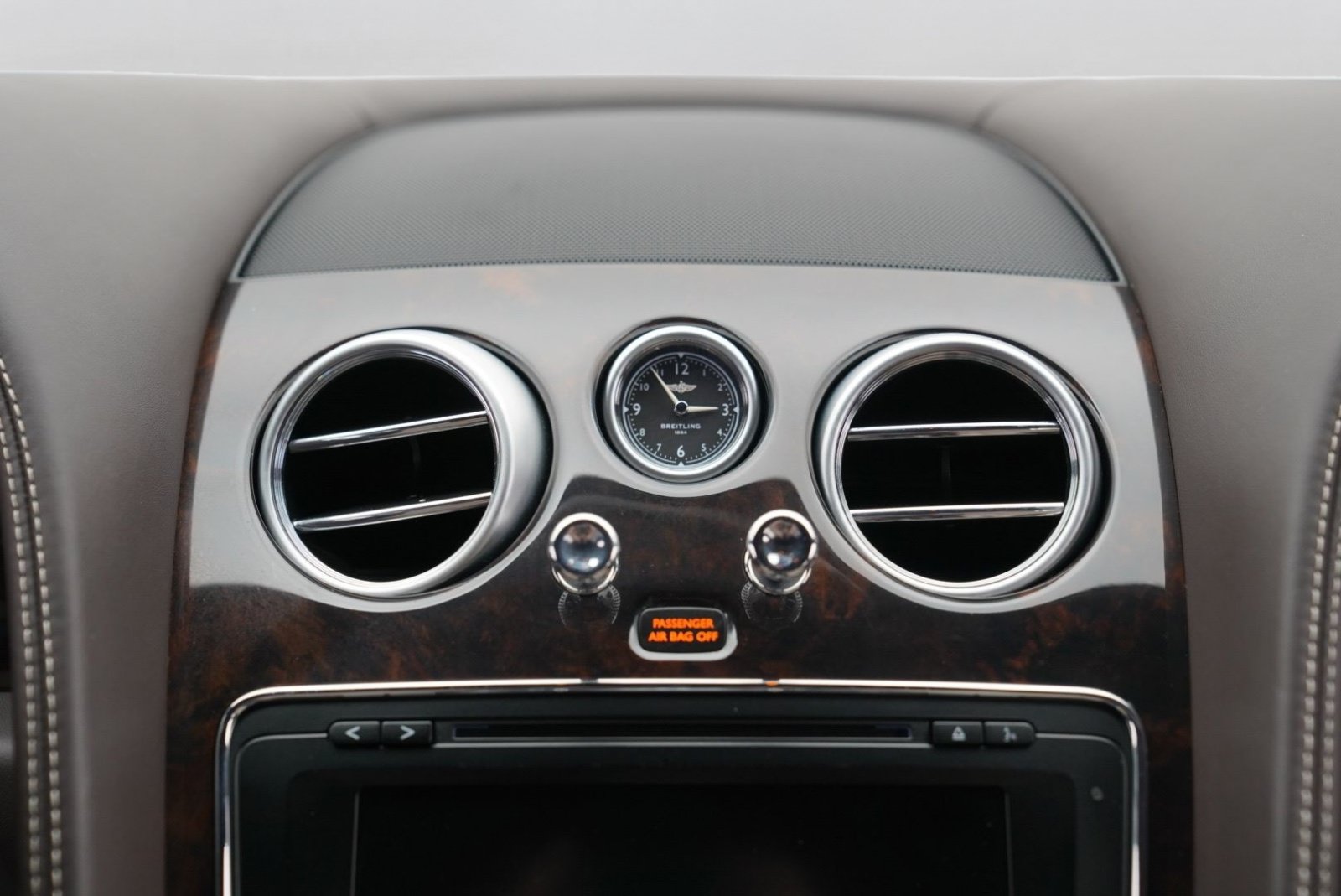 Used 2017 Bentley Flying Spur W12 AWD/4WD image 47