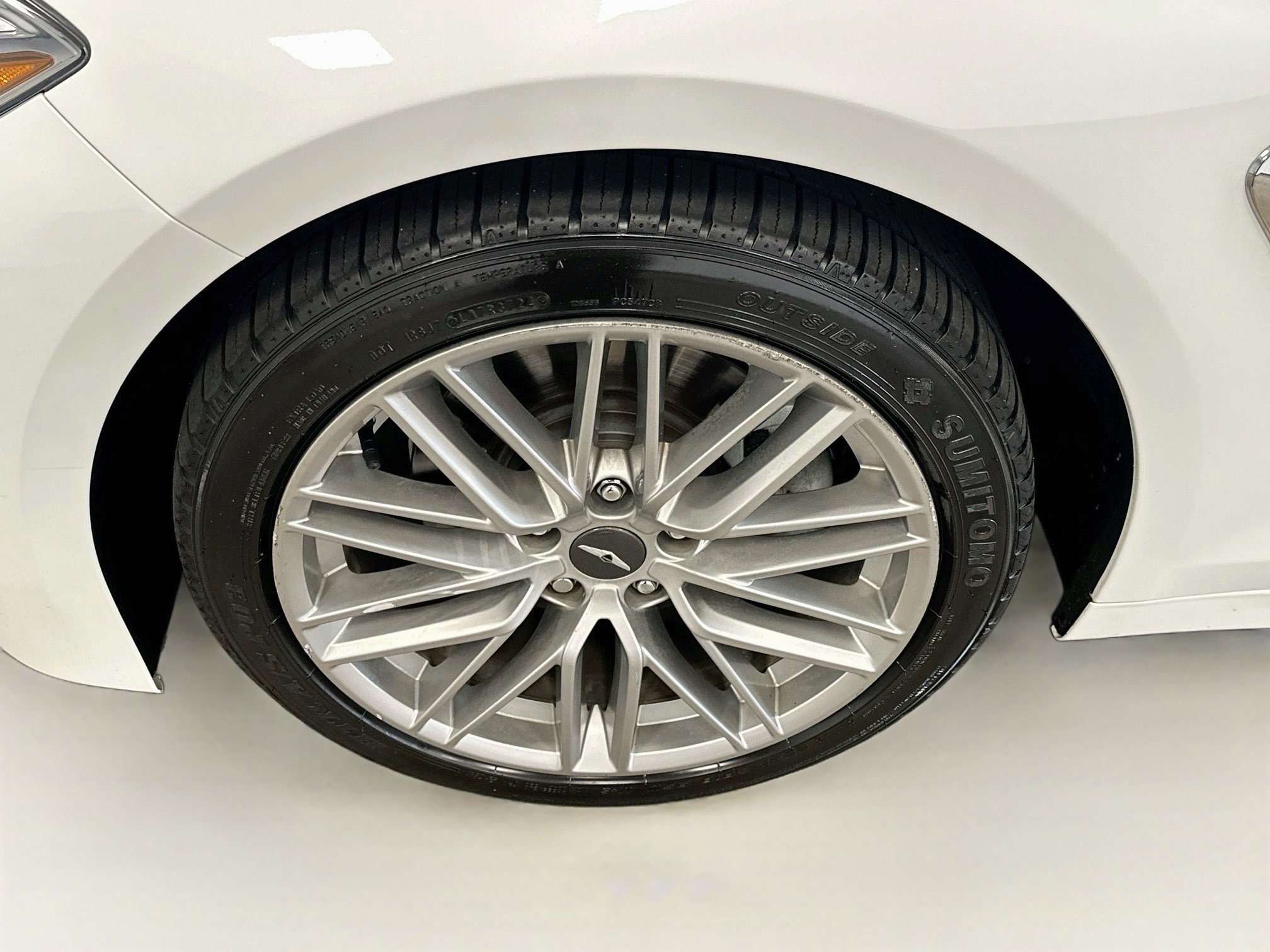 Used 2020 Genesis G70 2.0T w/ Elite Package AWD/4WD image 11