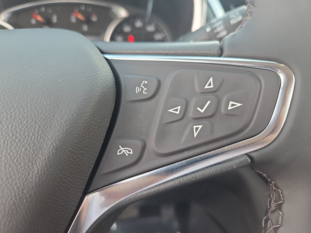 Used 2024 Chevrolet Equinox LT AWD/4WD image 21