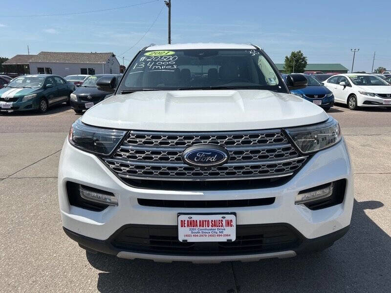 Used 2021 Ford Explorer Limited w/ Equipment Group 301A image 8