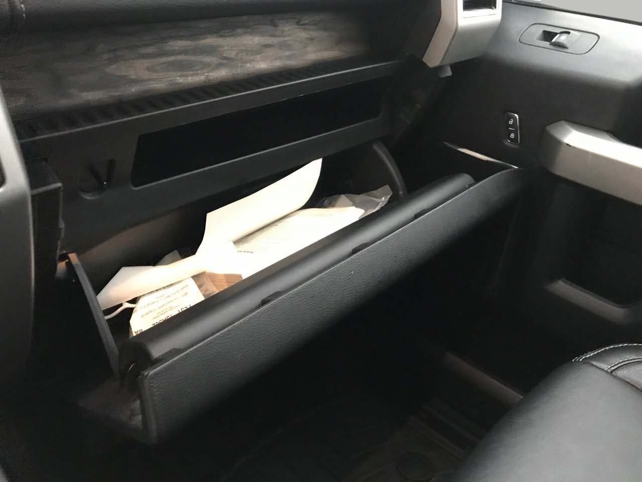 Used 2019 Ford F150 Lariat image 28