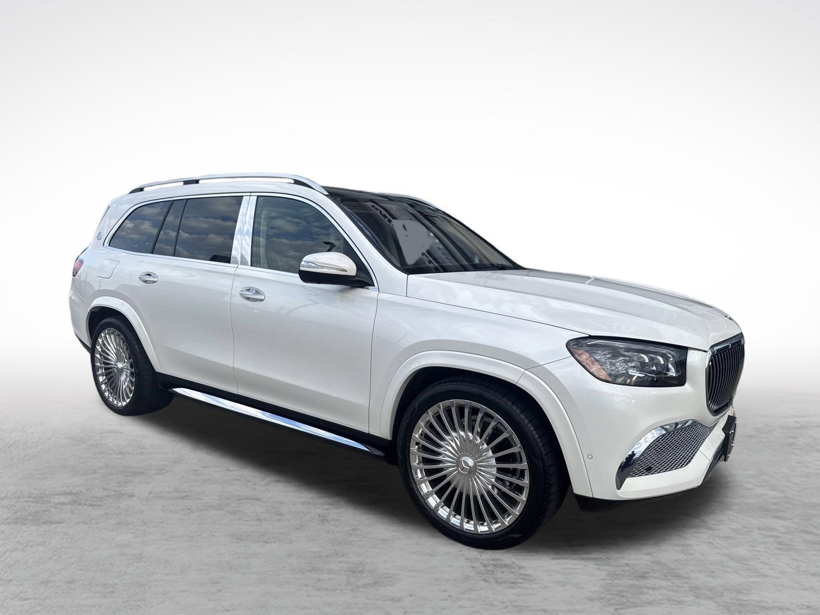 Used 2023 Mercedes-Benz Maybach GLS 600 4MATIC image 8