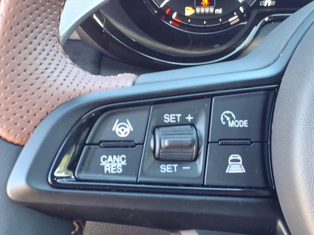 New 2025 Alfa Romeo Tonale AWD/4WD image 19
