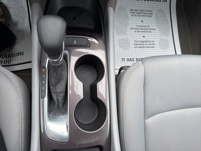 Used 2022 Chevrolet Malibu LS FWD image 30