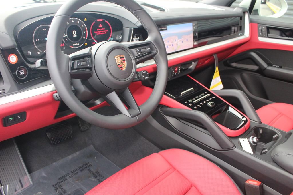 New 2026 Porsche Cayenne image 4