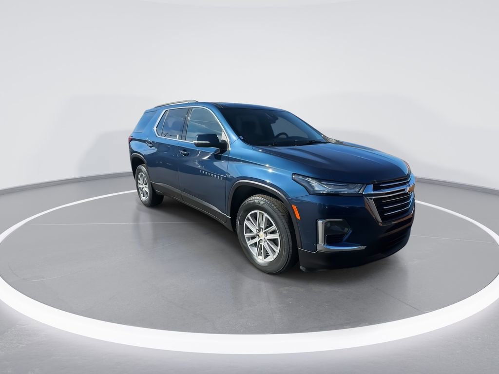 Used 2023 Chevrolet Traverse LT w/ LPO, Floor Liner Package AWD/4WD image 2