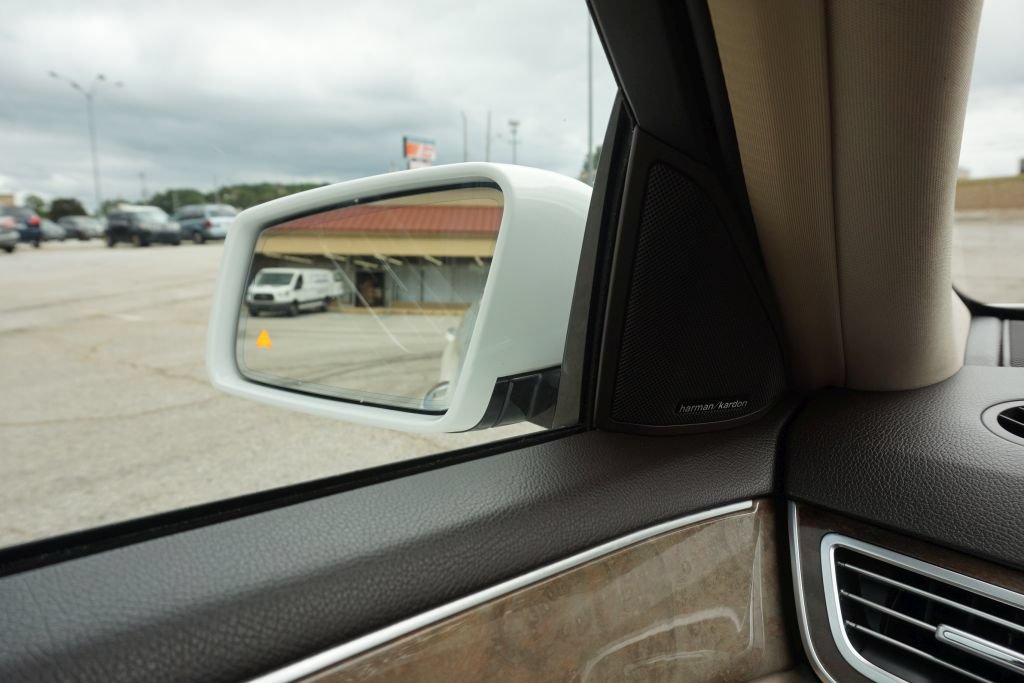 Used 2015 Mercedes-Benz E 350 Sedan image 37