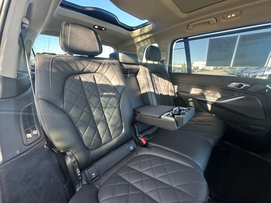 Certified 2025 BMW X7 xDrive40i image 33