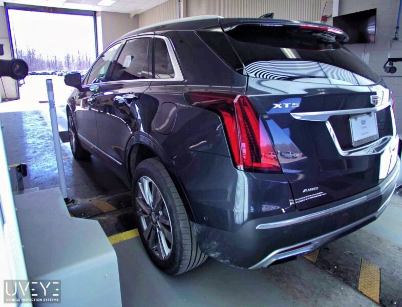 Used 2023 Cadillac XT5 Premium Luxury w/ Platinum Package image 5