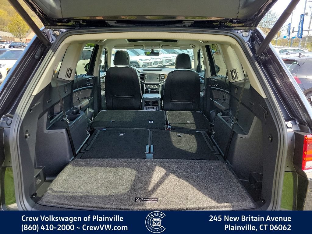Certified 2022 Volkswagen Atlas SE w/ Panoramic Sunroof Package AWD/4WD image 60