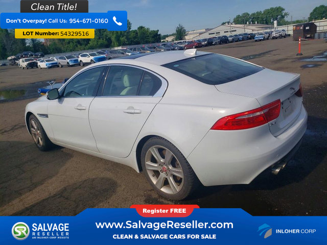 Used 2017 Jaguar XE Prestige AWD/4WD image 3