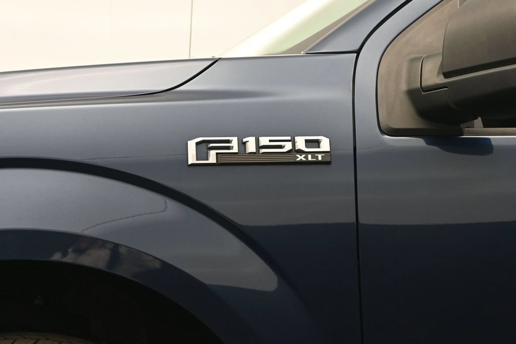 Used 2016 Ford F150 XLT w/ Equipment Group 302A Luxury AWD/4WD image 17