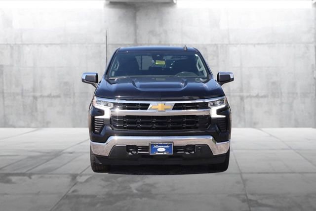 Used 2022 Chevrolet Silverado 1500 LT w/ Protection Package image 4