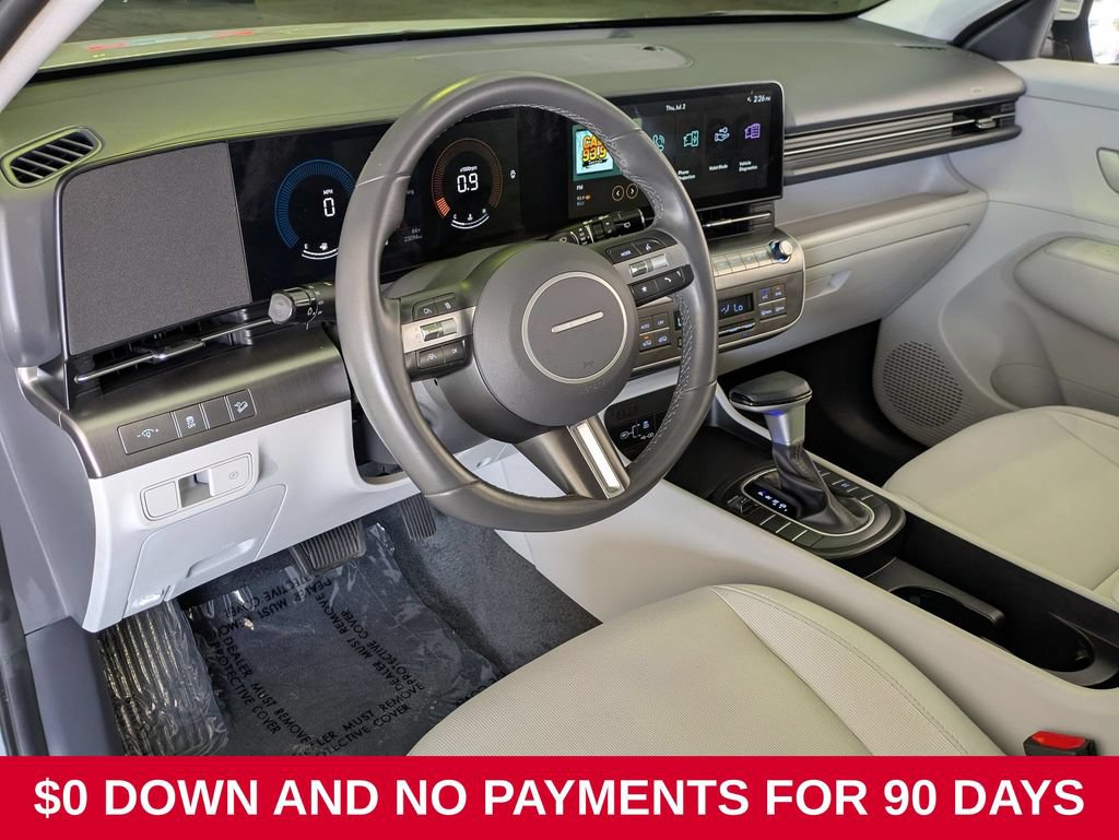 Used 2025 Hyundai Kona SEL FWD image 14