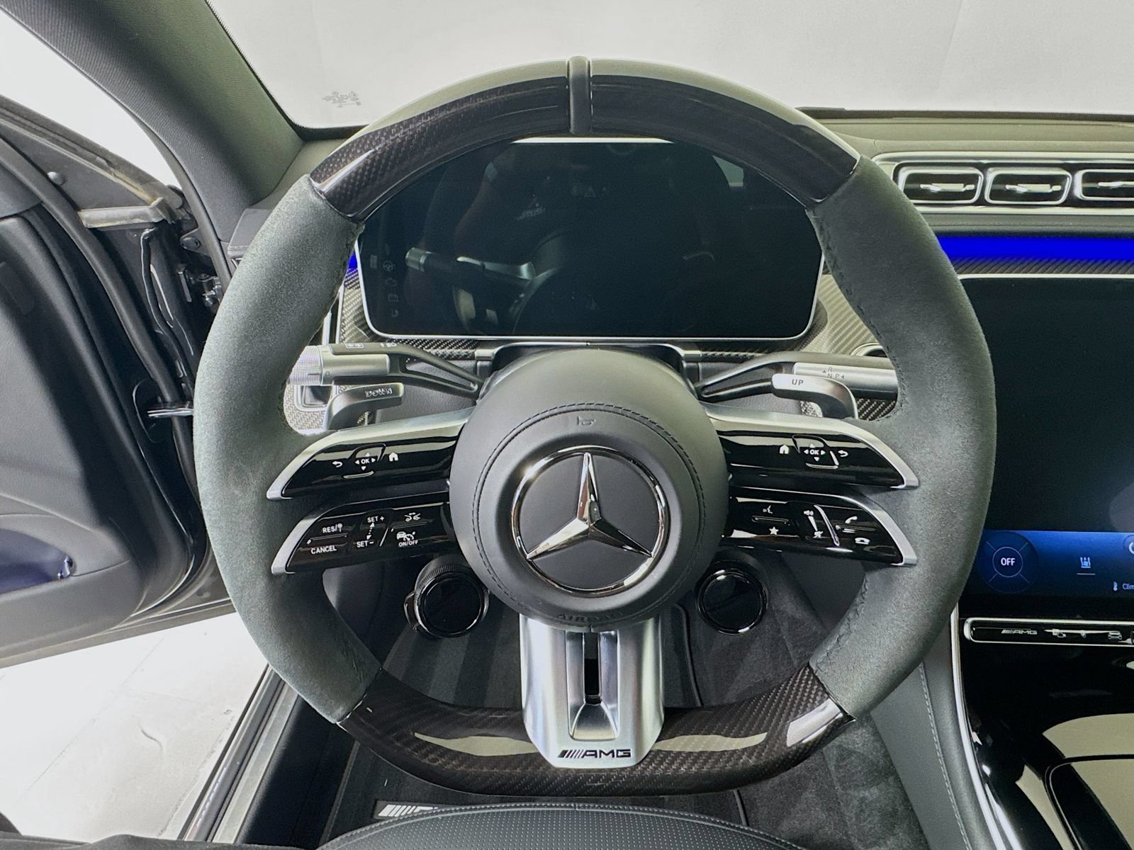 Used 2025 Mercedes-Benz S 63 AMG S image 11