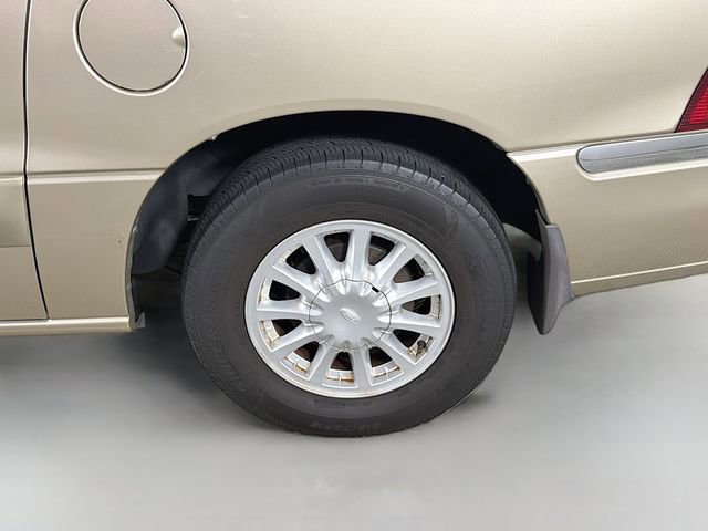 Used 1999 Ford Windstar SE image 35